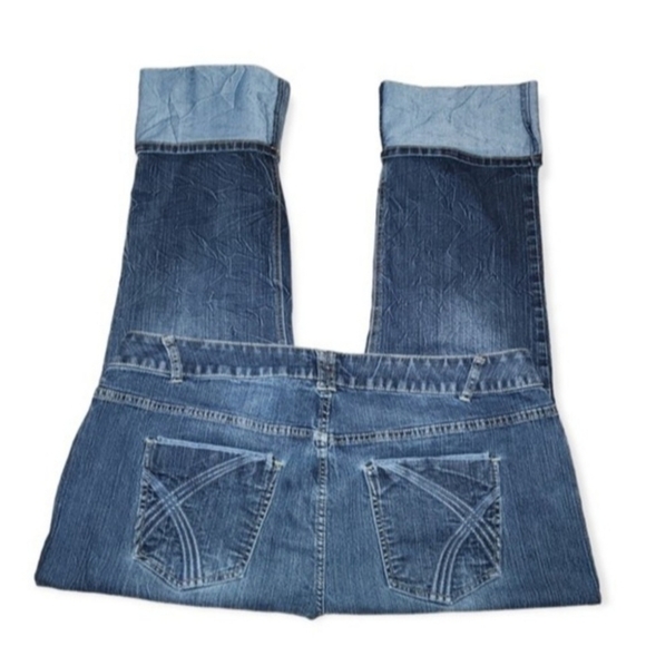 Lane Bryant cuffed ankle jeans - Picture 3 of 7